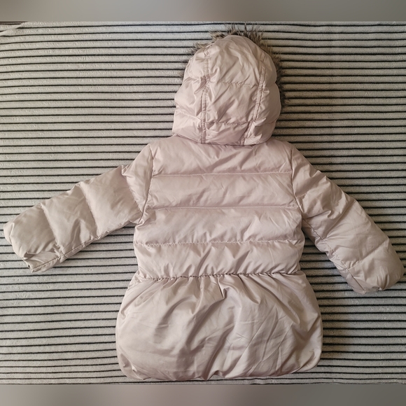 Gap Girl Shiny Cream Peplum Puffer Coat  Size 4 Years - Picture 5 of 7